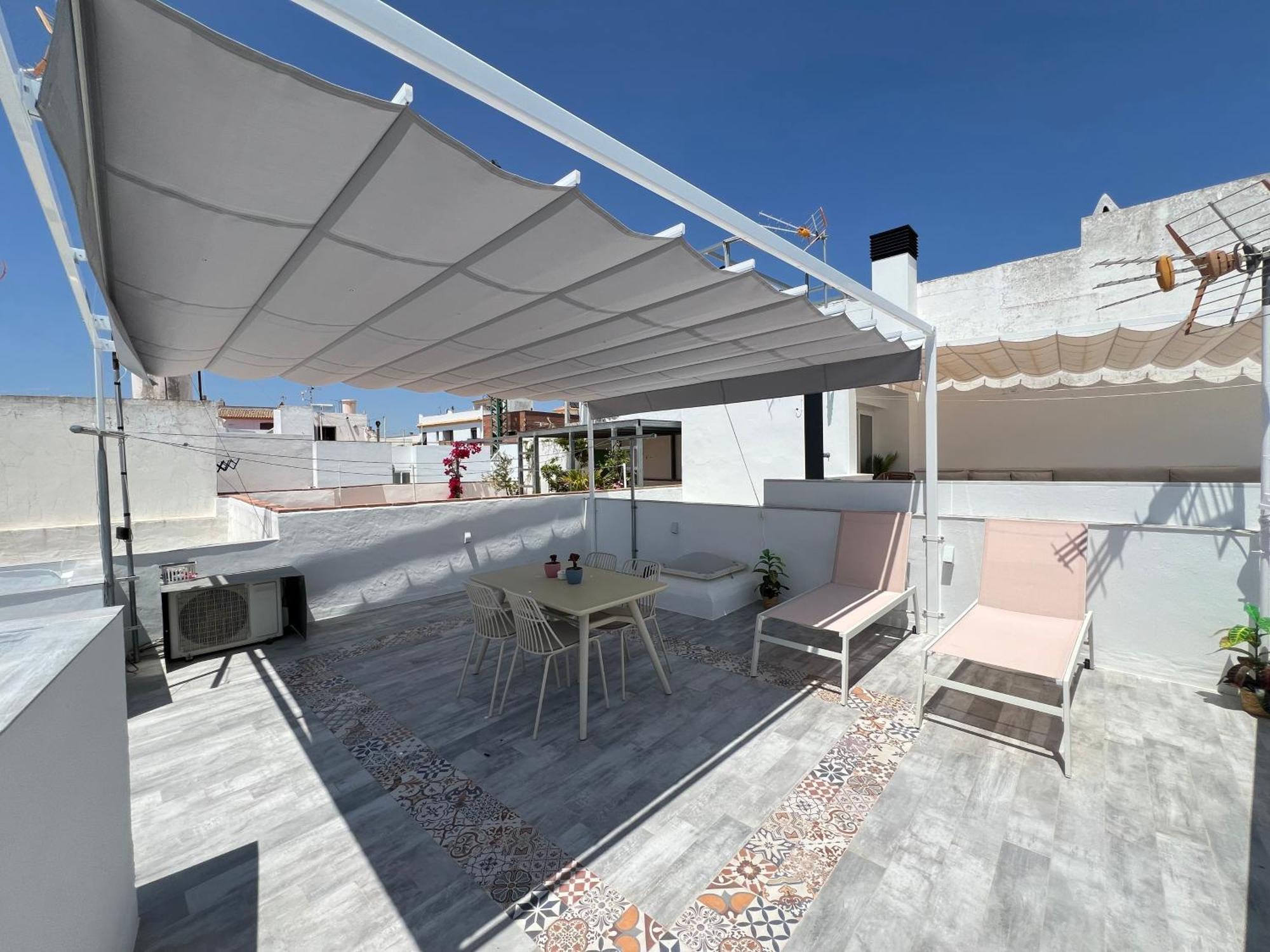 Vivienda Carolina•terraza Privada Y Parking• Apartment